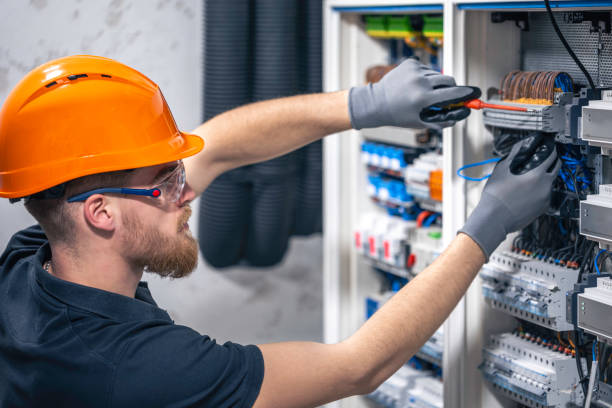Best Local Electrician Companies  in Augusta, WI